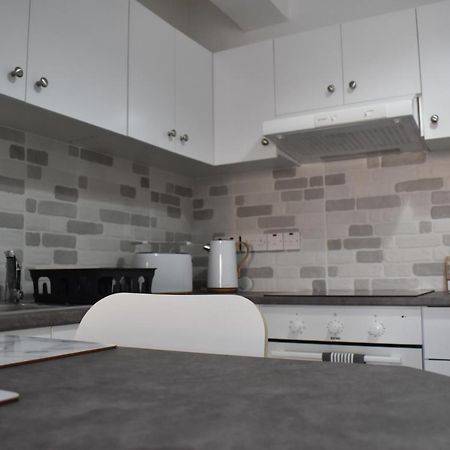Marias Apartment - In City Centre,Near Beach Λάρνακα Εξωτερικό φωτογραφία