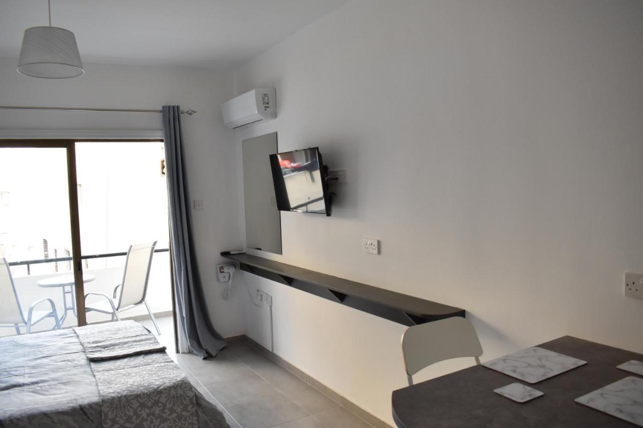 Marias Apartment - In City Centre,Near Beach Λάρνακα Εξωτερικό φωτογραφία