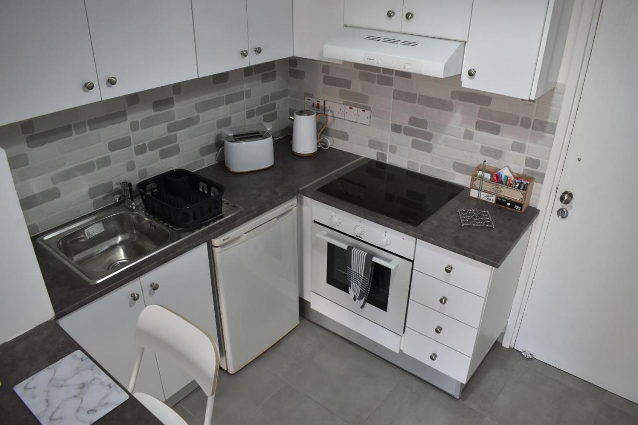 Marias Apartment - In City Centre,Near Beach Λάρνακα Εξωτερικό φωτογραφία